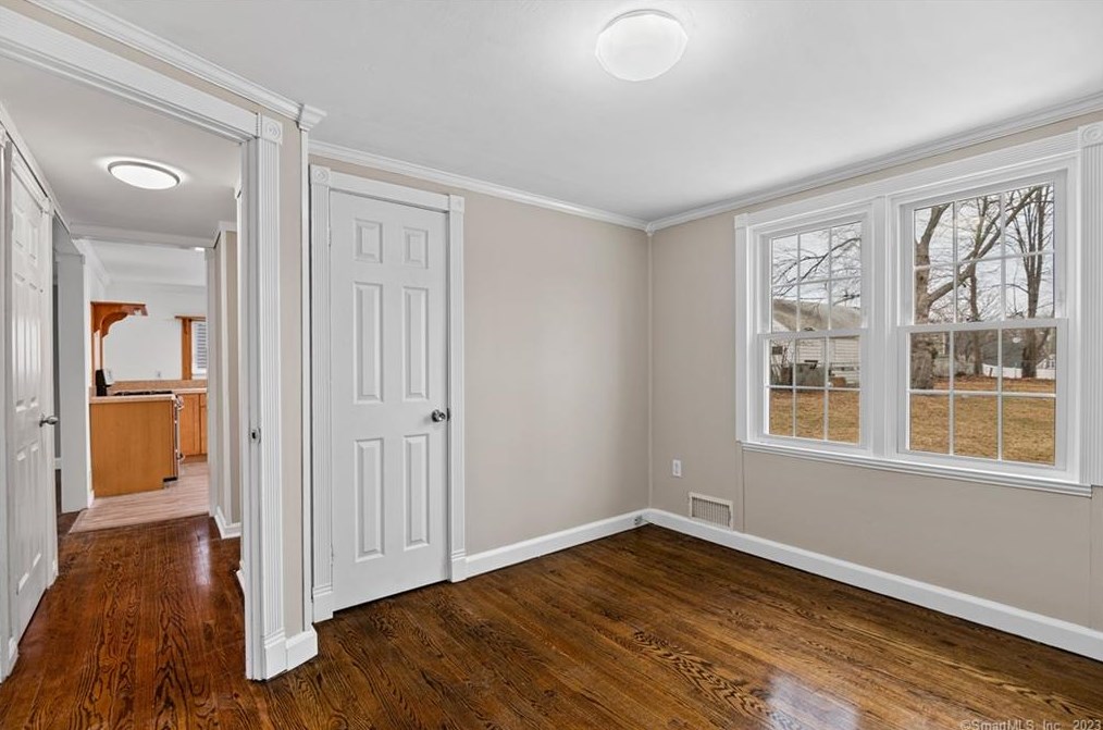 23 Foote Rd, New Haven CT  06512-2504 exterior