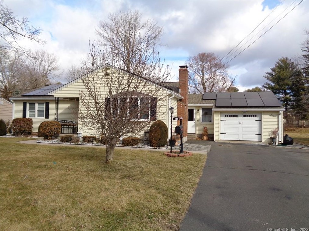 20 Maude Cir, Windsor, CT 06095