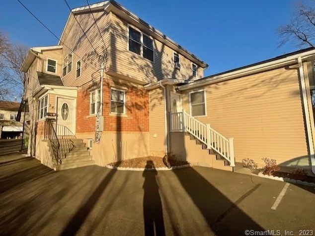 24 Duncan St, Wallingford, CT 06492