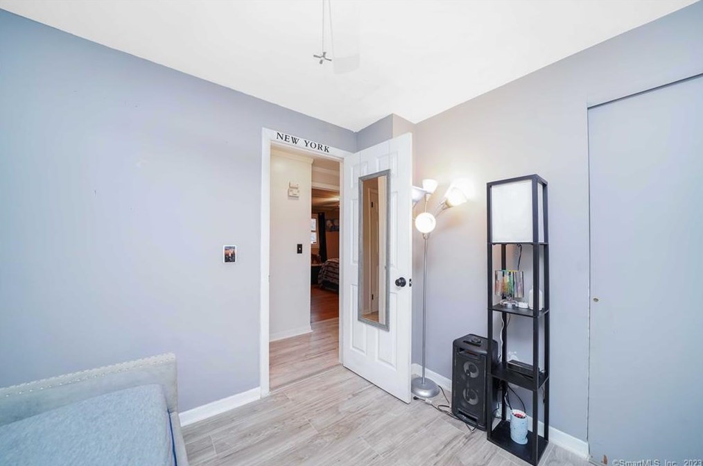 141 Yantic Ln, Norwich CT  06360-1455 exterior