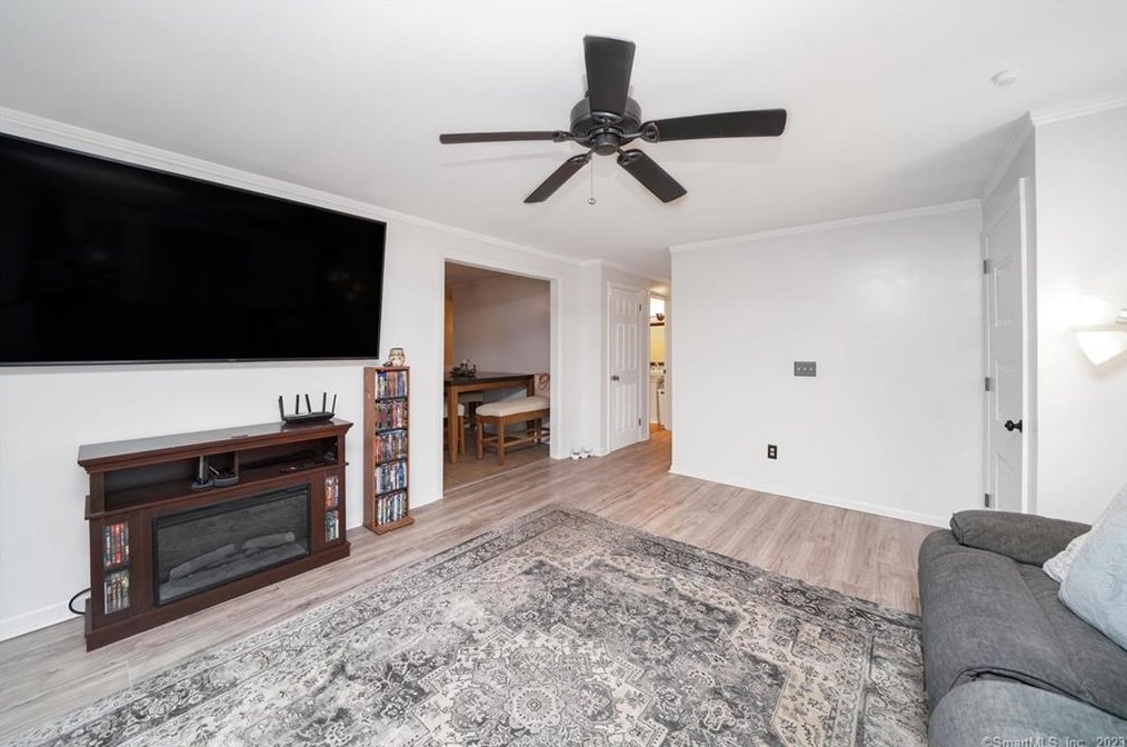 141 Yantic Ln, Norwich CT  06360-1455 exterior