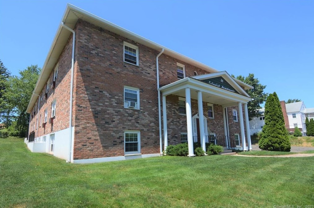 84 Broad St #g-5, Meriden, CT 06450