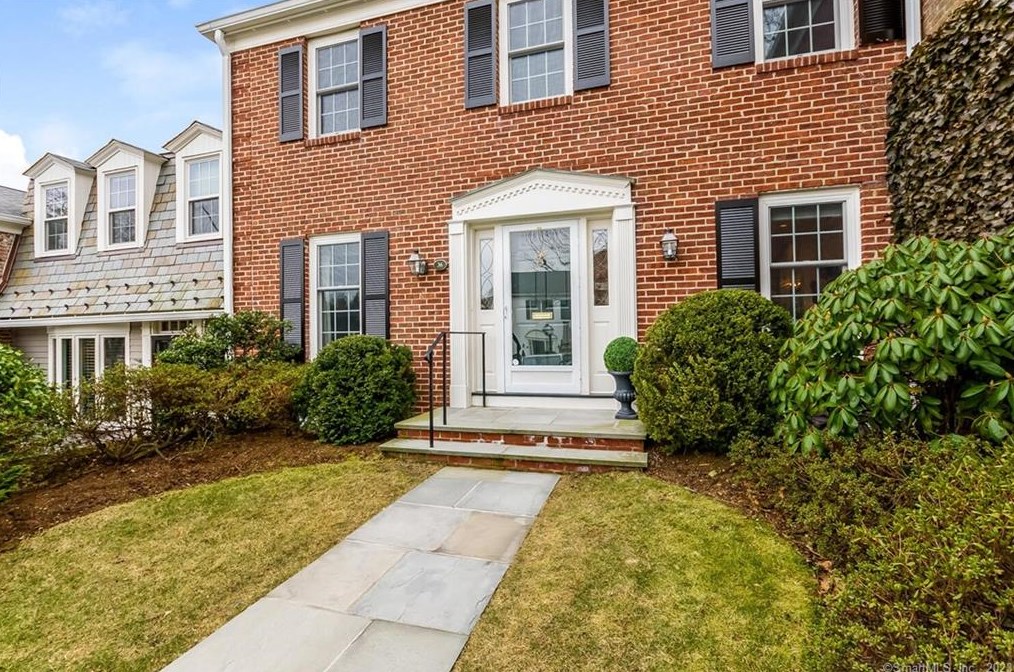 312 Elm St #36, New Canaan, CT 06840