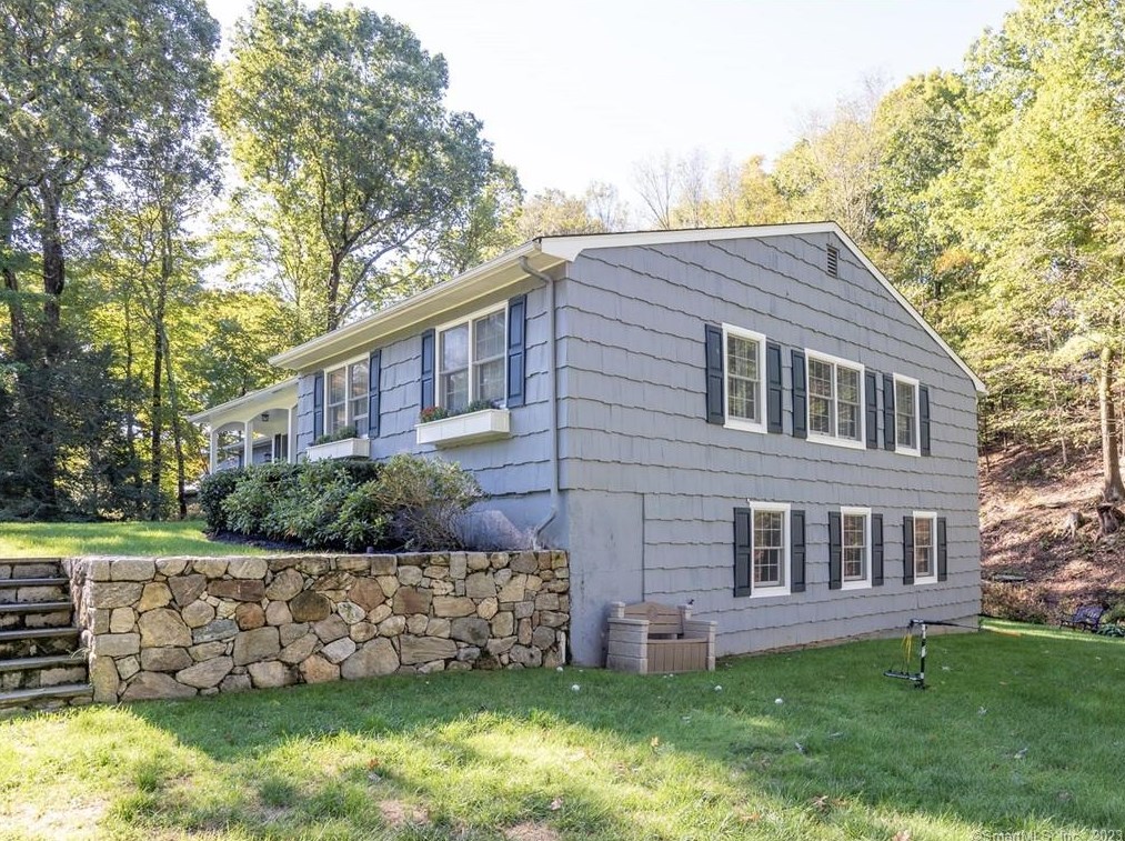 10 Glen Hill Ln, Wilton, CT 06897