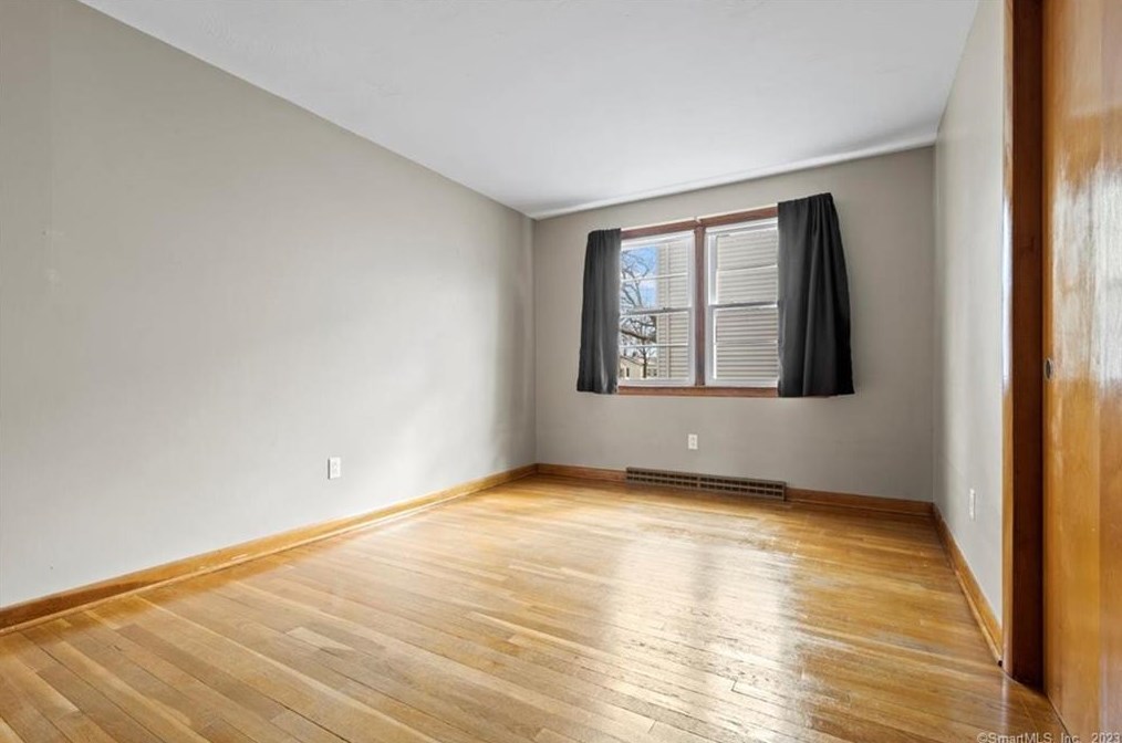 66 Concord St, New Haven CT 06514-4017 exterior