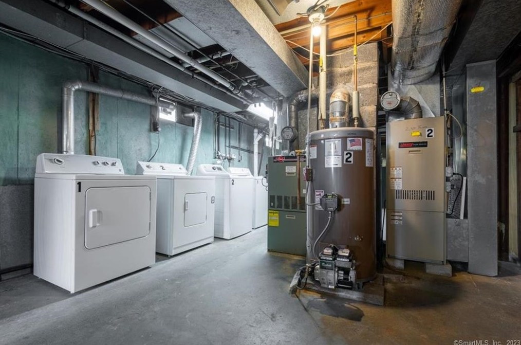 66 Concord St, New Haven CT 06514-4017 exterior