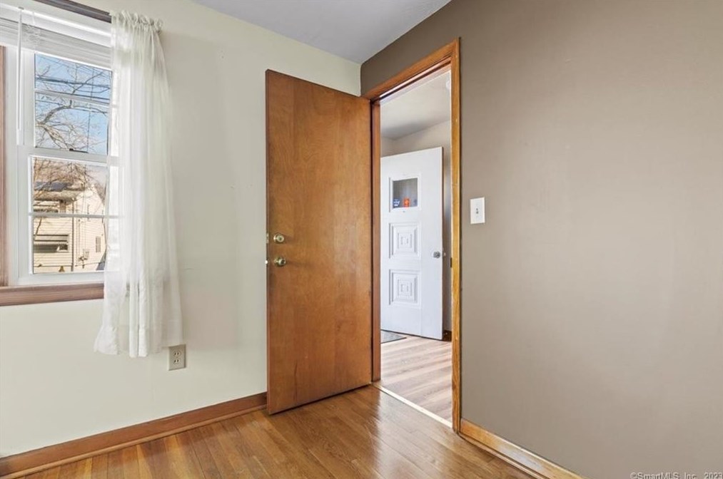 66 Concord St, New Haven CT 06514-4017 exterior