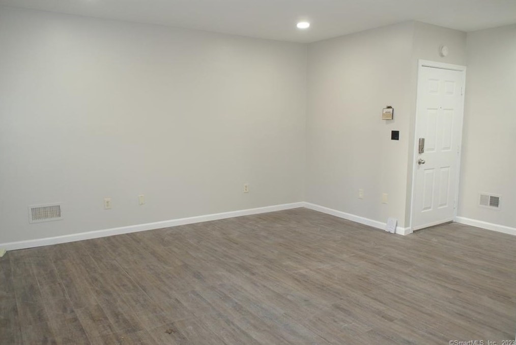 365 Mather St #9, New Haven, CT 06514