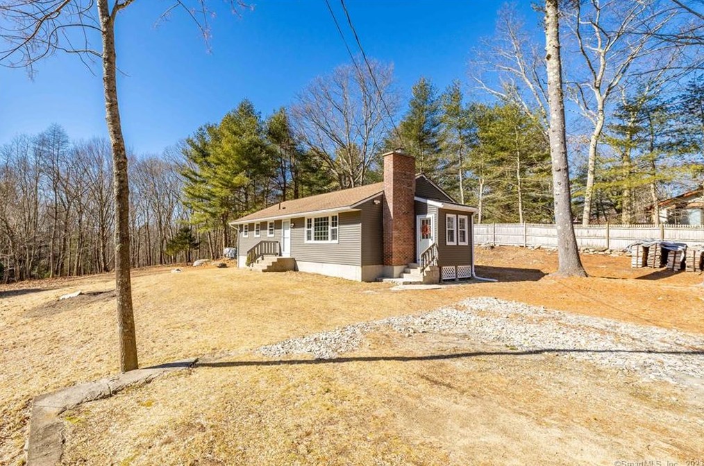 487 Buff Cap Rd, Tolland, CT 06084