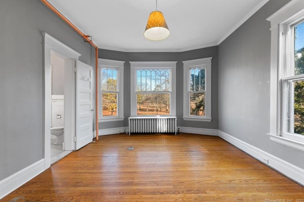 98 Cold Spring St #2nd Floor, New Haven, CT 06511