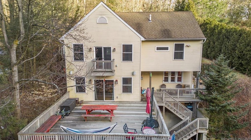 117 Yutaka Trail, Huntington, CT 06484