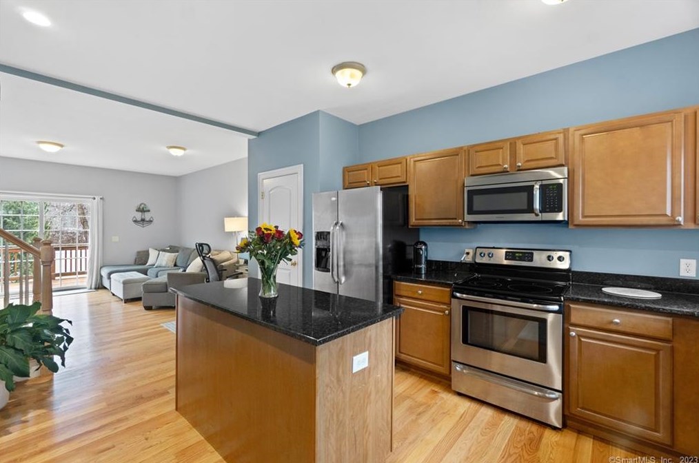 120 Spencer Plain Rd, Fenwick, CT 06475-4004