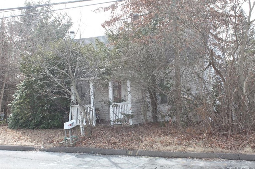 107 Northfield Rd, Wallingford, CT 06492