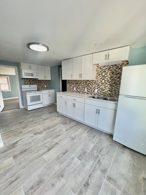 119 Academy St #3, Bristol, CT 06010