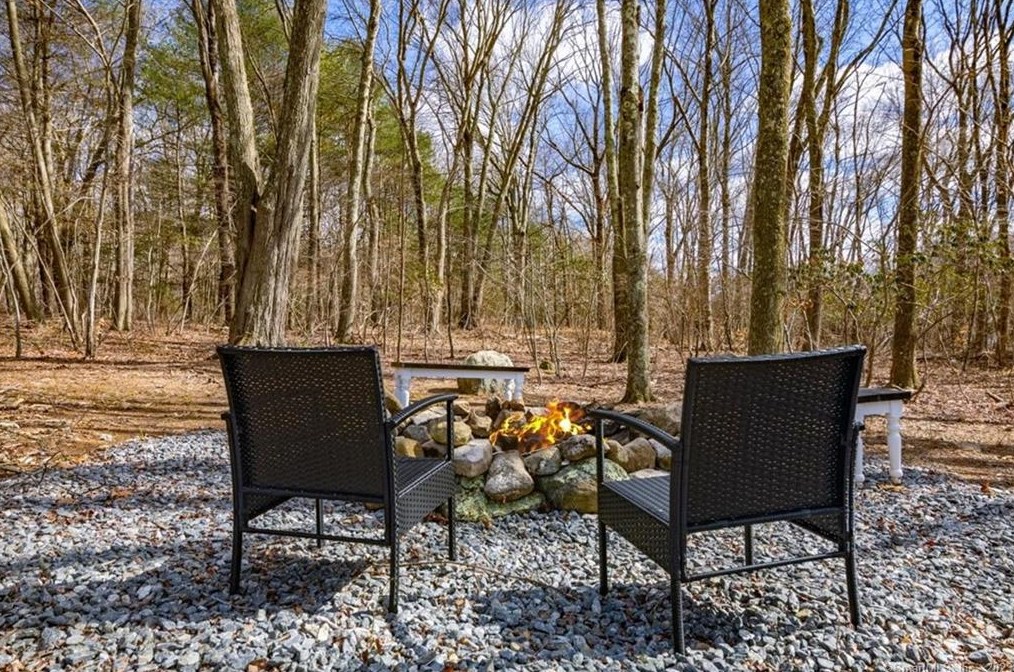 560 Chesterfield Rd, Chesterfield CT  06370-1851 exterior