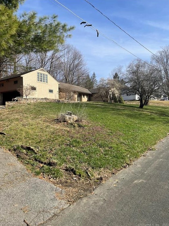 100 Ridgebrook Rd, Torrington, CT 06790