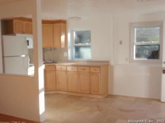53 Bernside Dr #1st Floor, Bristol, CT 06010