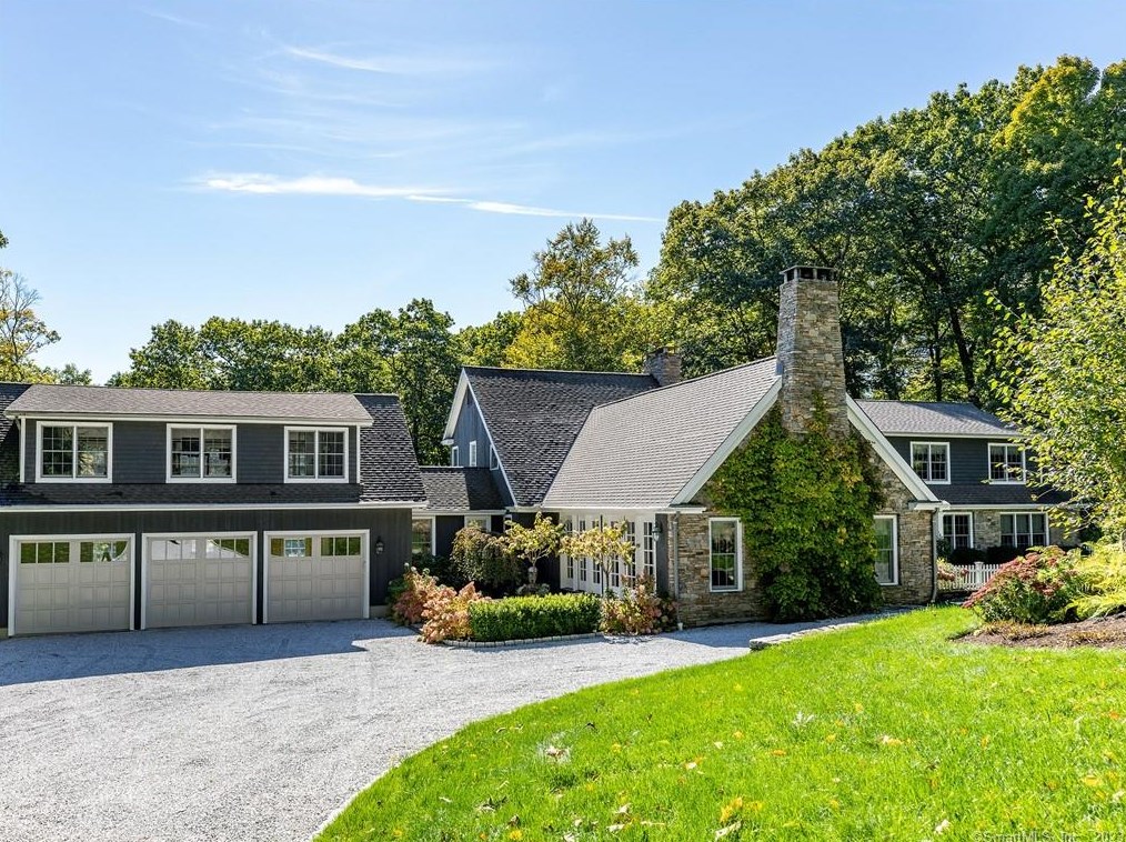 43 Horse Heaven Rd, Washington Depot, CT 06793