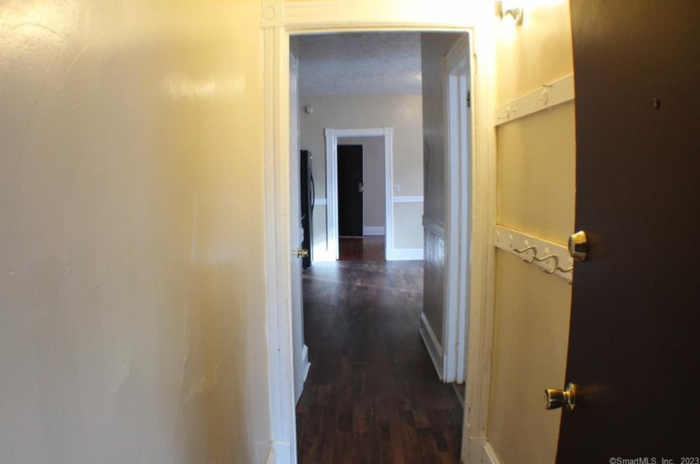 457 Franklin Ave #2s, Hartford, CT 06114