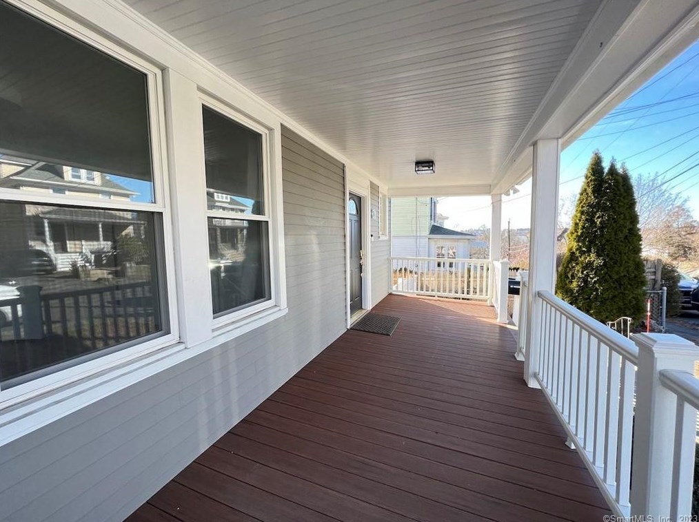 28 Wessels Pl #1, Greenwich, CT 06830