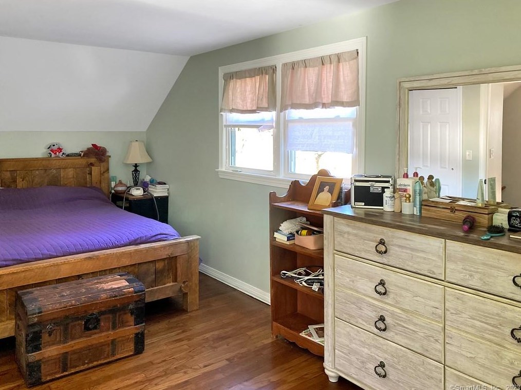 10 Mark Dr, Coventry CT  06238-1122 exterior