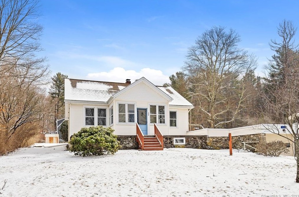 308 Scoville Hill Rd, Torrington, CT 06791