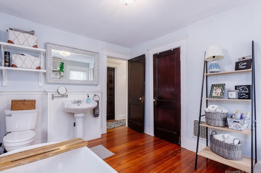 193 Concord St, New Haven CT  06514-4017 exterior