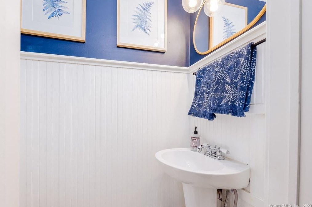 193 Concord St, New Haven CT  06514-4017 exterior