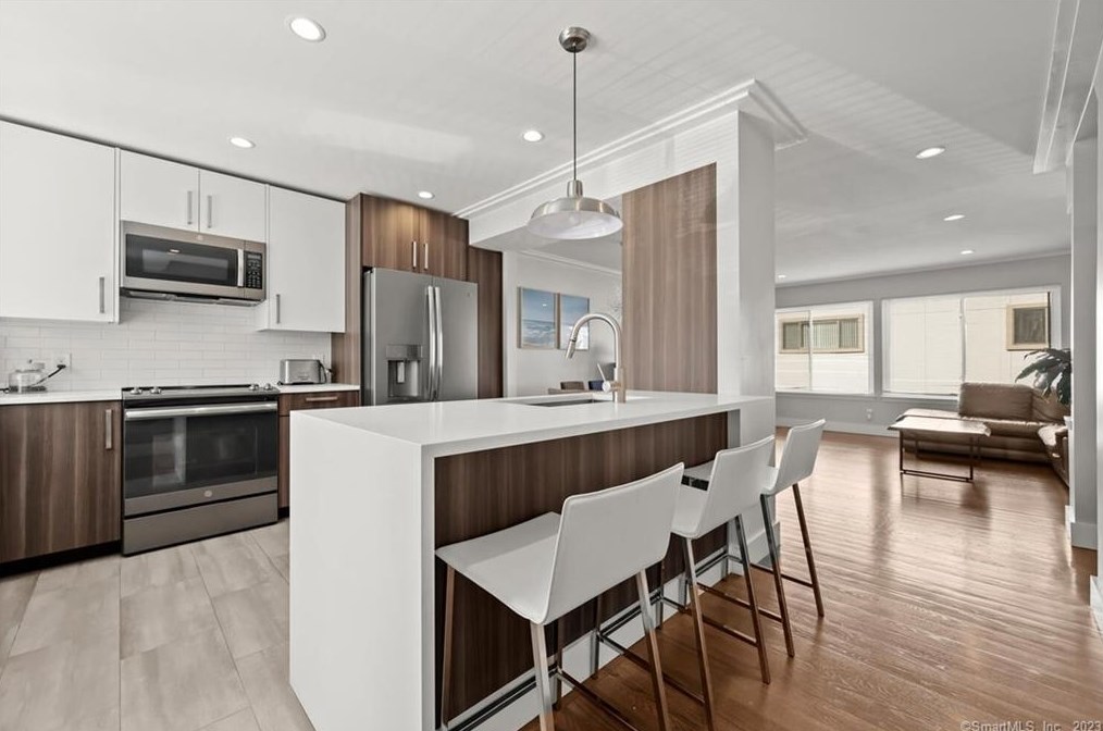 1611 Washington Blvd #6, Stamford, CT 06902