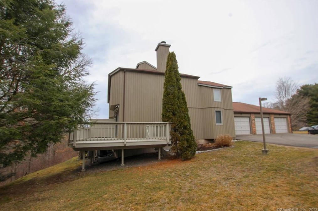 7 Far View Cmns, Southbury, CT 06488-2361