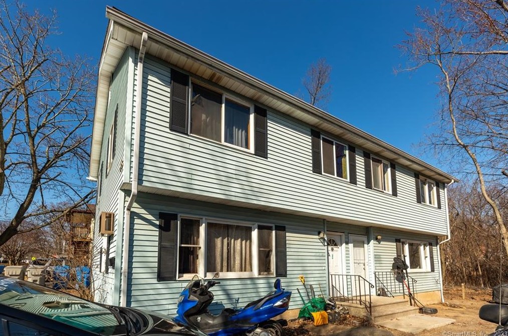 88 Park St, Bristol, CT 06010