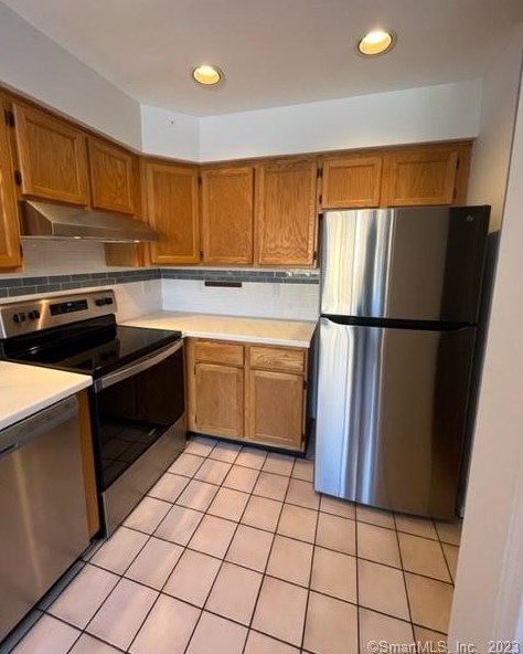 40 Huntington Ct Unit 40, Bethel, CT