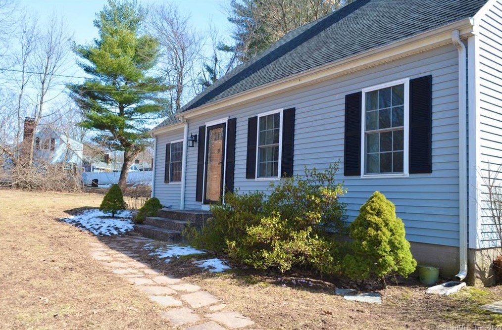 77 Reservoir, Kensington, CT 06037