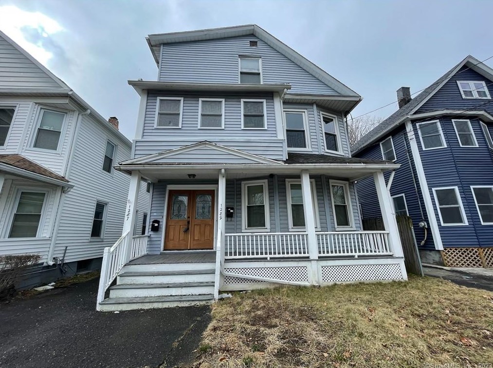 1287 Howard Ave #1, Bridgeport, CT 06605