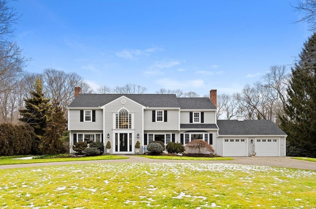 141 Bishop Ln, Madison, CT 06443