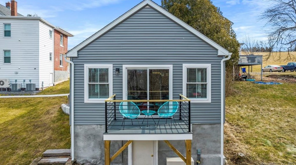 143 Eastern Dr #ch, Middletown, CT 06457