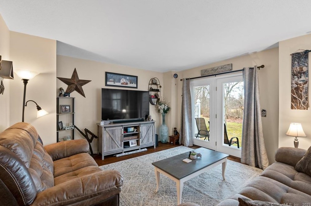 59 Old Post Rd #d3, Clinton, CT 06413