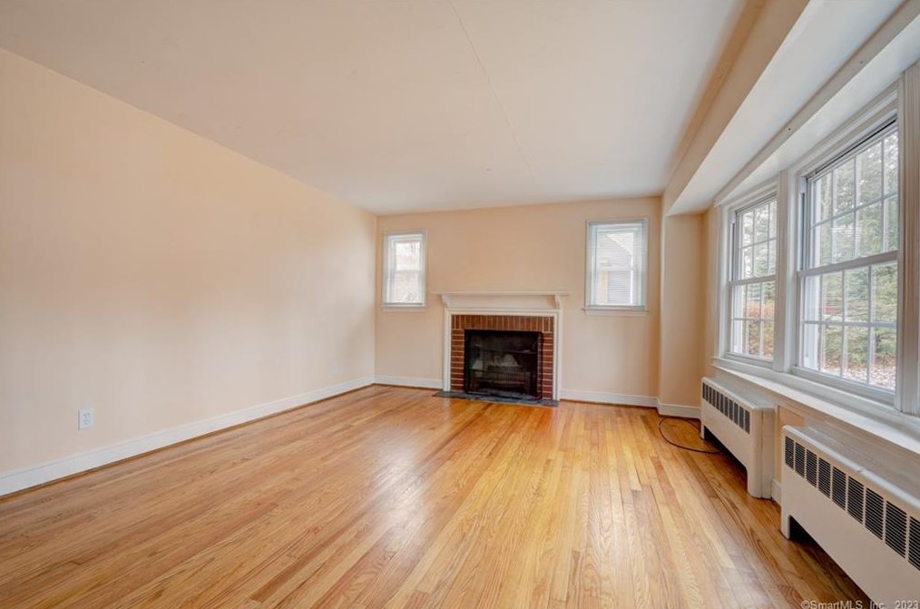 79 Birdseye Rd, Farmington CT  06032-2427 exterior