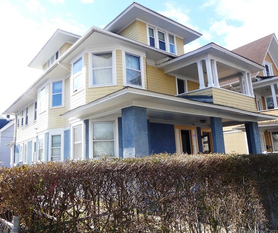 1835 North Ave #1, Bridgeport, CT 06604