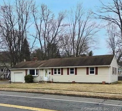 38 Pinnacle Rd, Plainville, CT 06062