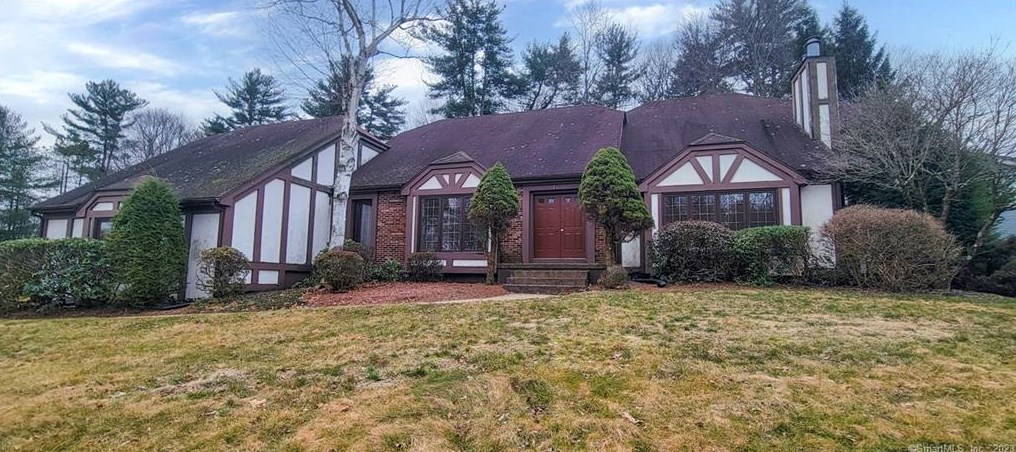 21 Mary Catherine Cir, Windsor, CT 06095