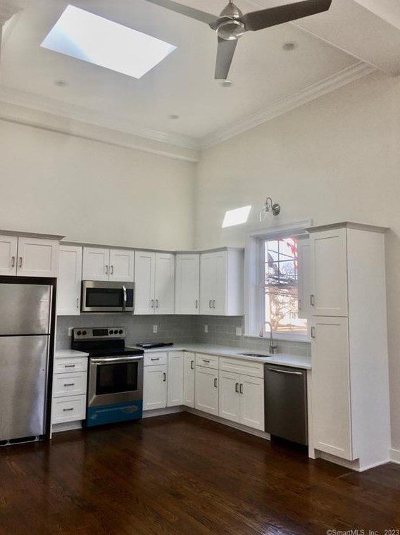 90 High St, Milford, CT 06460