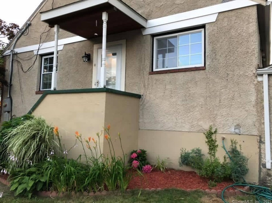5 French St, Danbury, CT 06810