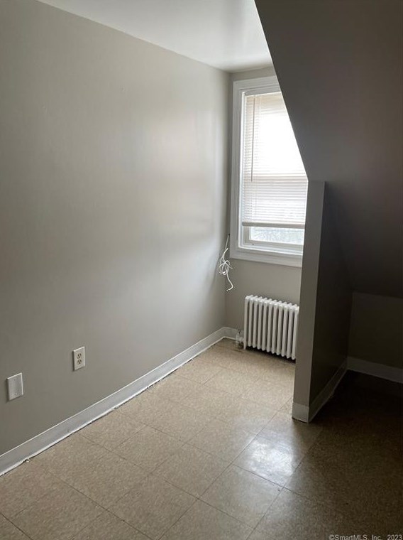 974 Iranistan Ave #9, Bridgeport, CT 06604