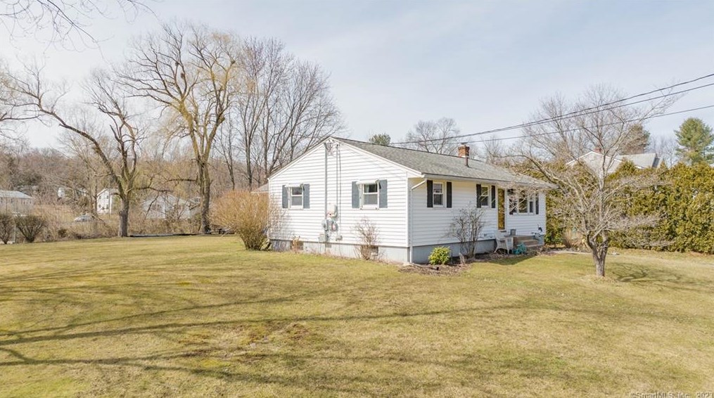 119 Nejako Dr, Middletown, CT 06457