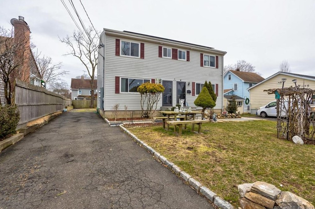 3 Naromake Ave #a, Norwalk, CT 06854