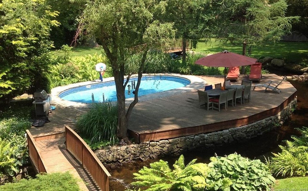 6 Blind Brook Rd S, Westport, CT 06880