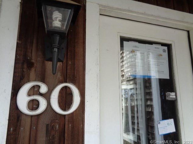 60 Songbird Ln, Farmington CT  06032-3439 exterior