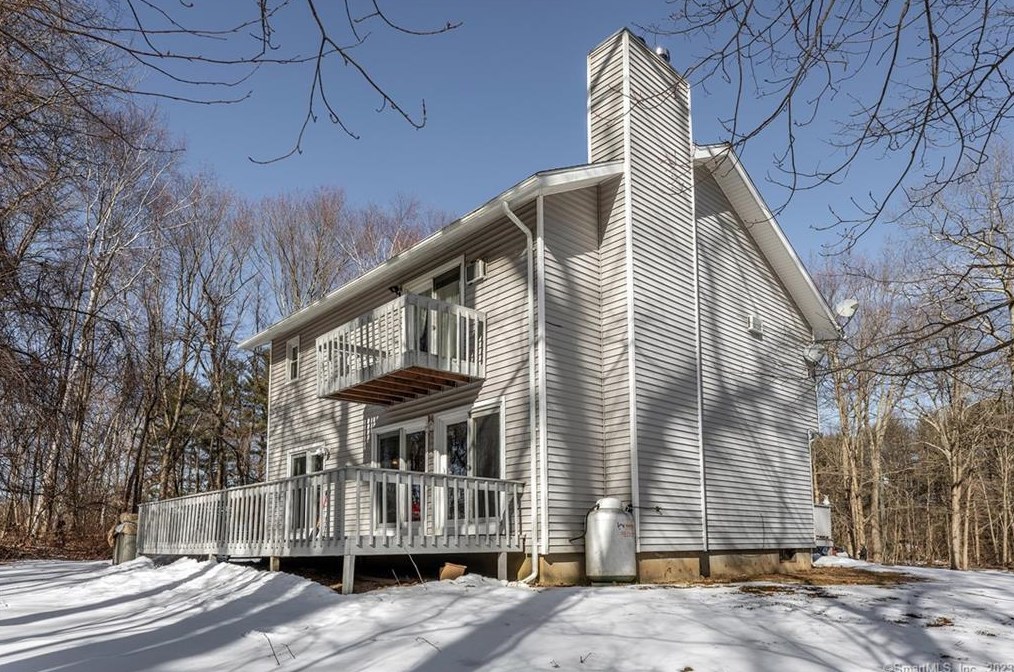 56 Town Line Hwy S, Bethlehem, CT 06751