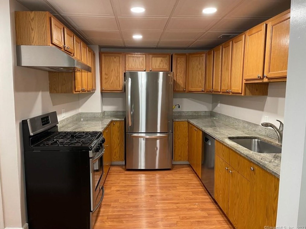 20 Virginia Ave #20-a, Danbury, CT 06810